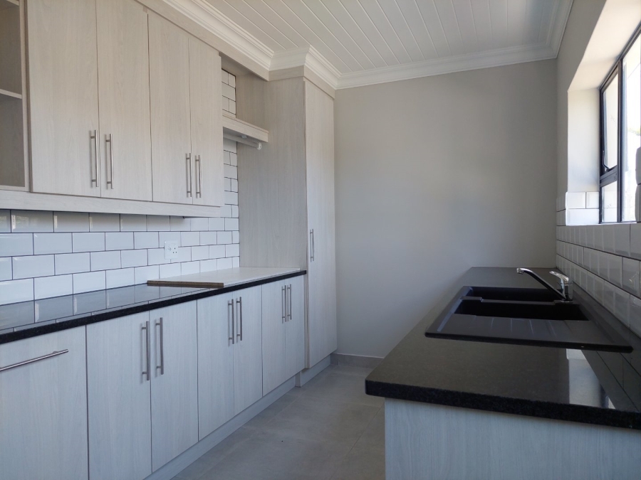 3 Bedroom Property for Sale in Stilbaai Wes Western Cape